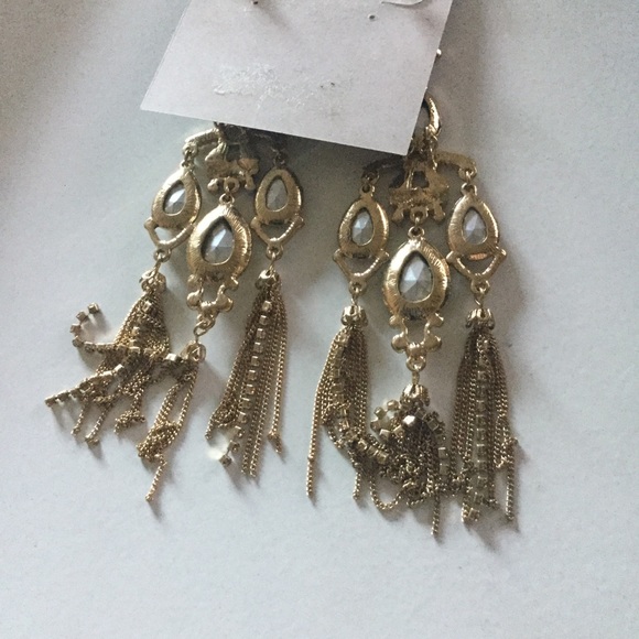 TASHA LONG GOLD CRYSTAL CHANDELIER EARRINGS 5.75” GORGEOUS NWT - Picture 6 of 6